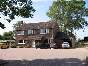 Willowbrook Riding Centre Chichester Ngoại thất bức ảnh